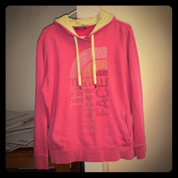 The North Face Tops - ⭐️NEW LISTING⭐️The North Face Hoodie💗💛